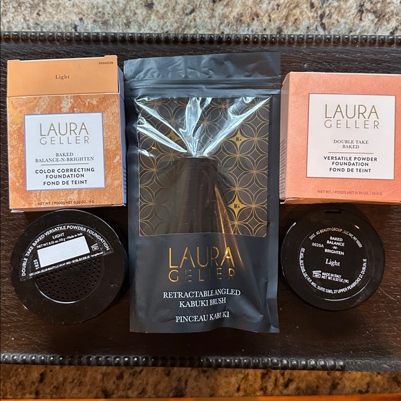 Laura Geller NEW Retractable Angled Kabuki Brush/Color Correcting Foundations(2) - Picture 2 of 9